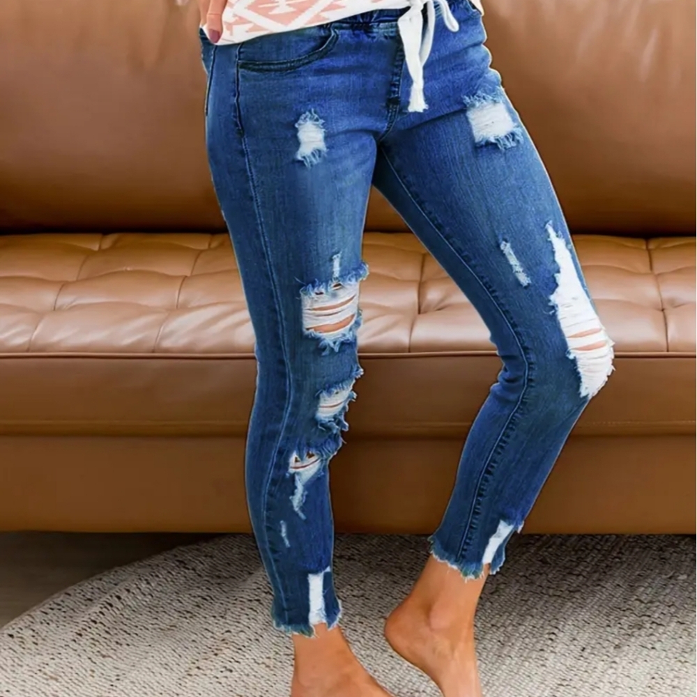 Skinny Ripped Pull-on Jeans - Picture 3 of 9